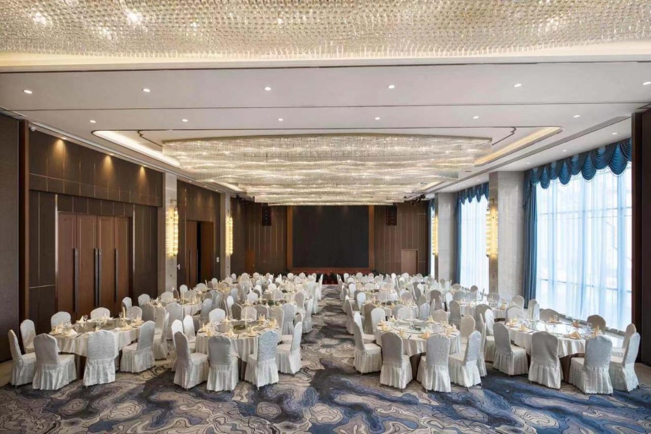 Hotel Ramada Plaza By Wyndham Enshi Zewnętrze zdjęcie