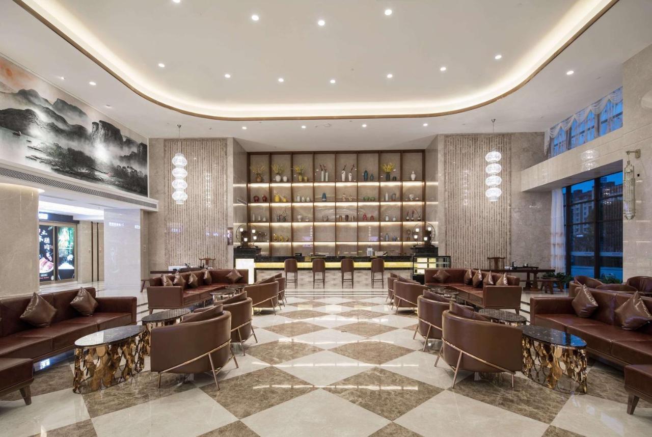 Hotel Ramada Plaza By Wyndham Enshi Zewnętrze zdjęcie